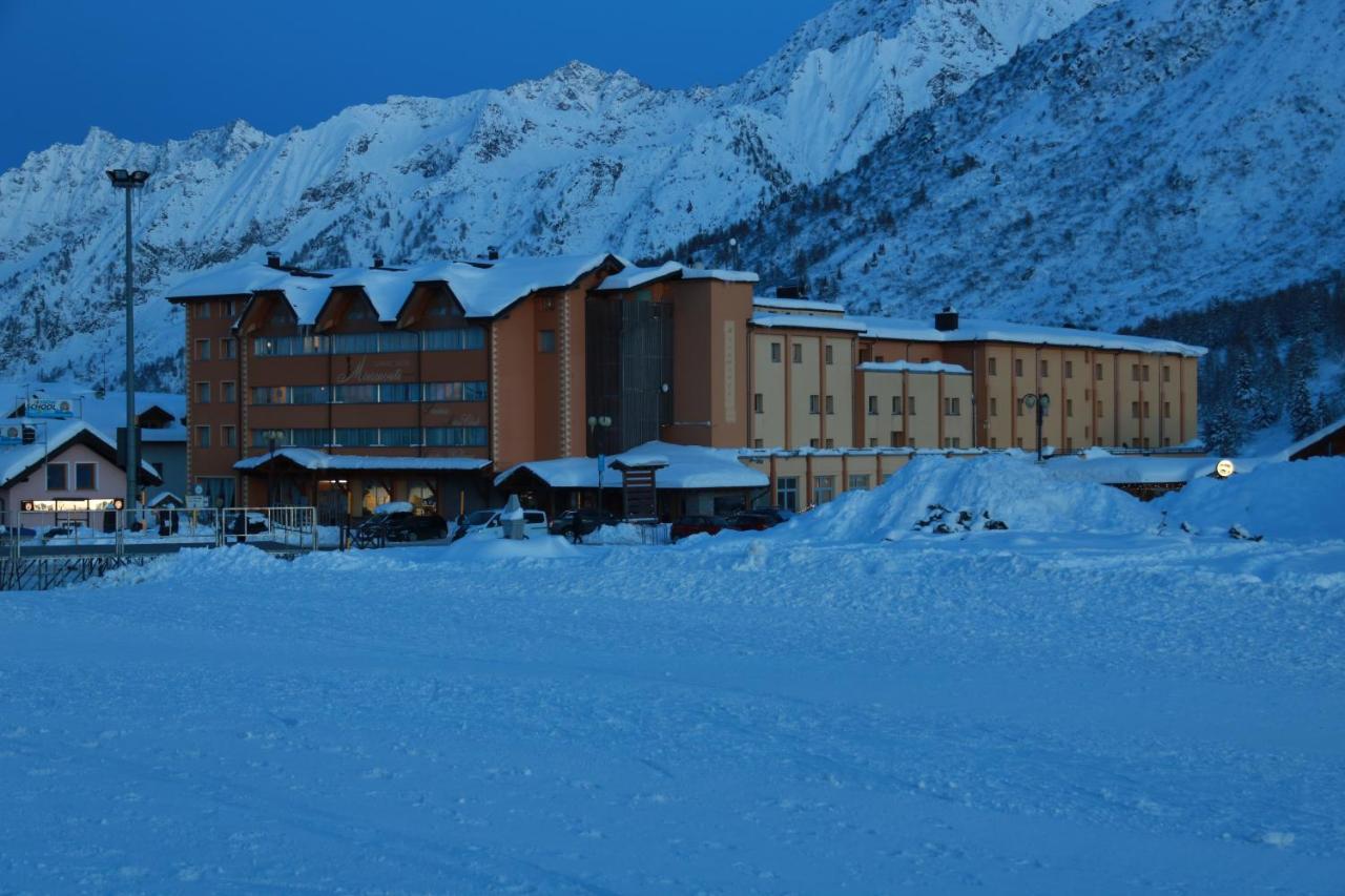 Grand Hotel Miramonti Passo del Tonale Exteriér fotografie